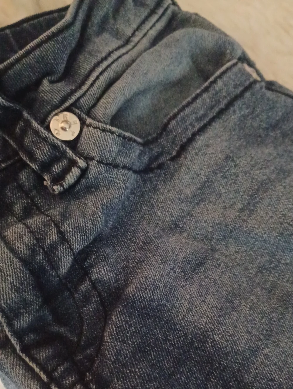True Religion Dark Wash Denim Jeans  GENO Relaxed Slim Boys Sz10